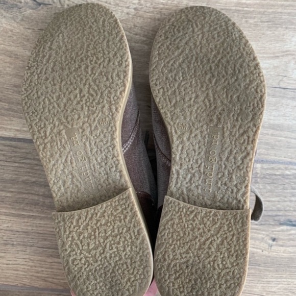 indigo rd. Shiny & Soft Velvety Tie Ankle Booties - Picture 7 of 8